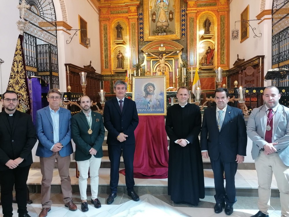 Las Hermandades de Semana Santa de Adra presentan el cartel anunciador de esta festividad cristiana