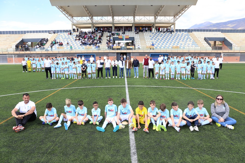 El Poli Ejido CF realiza su puesta de largo con la cantera del fútbol