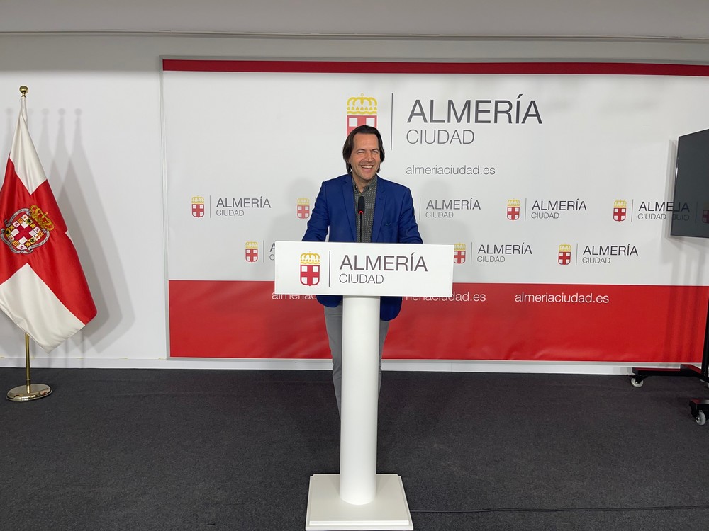  CS presenta mociones para reclamar el tren de cercanías con el Poniente y más seguridad en los accesos a colegios e institutos