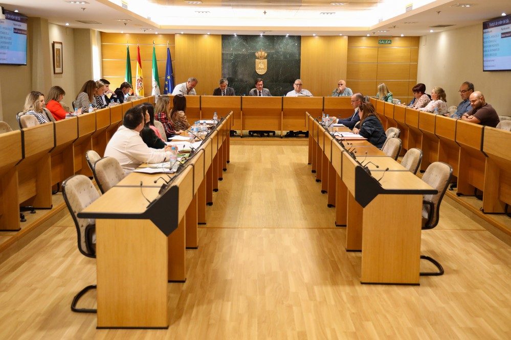 Aprobado el Presupuesto Municipal que permitirá movilizar proyectos e inversiones para El Ejido por más de 30 mill/€