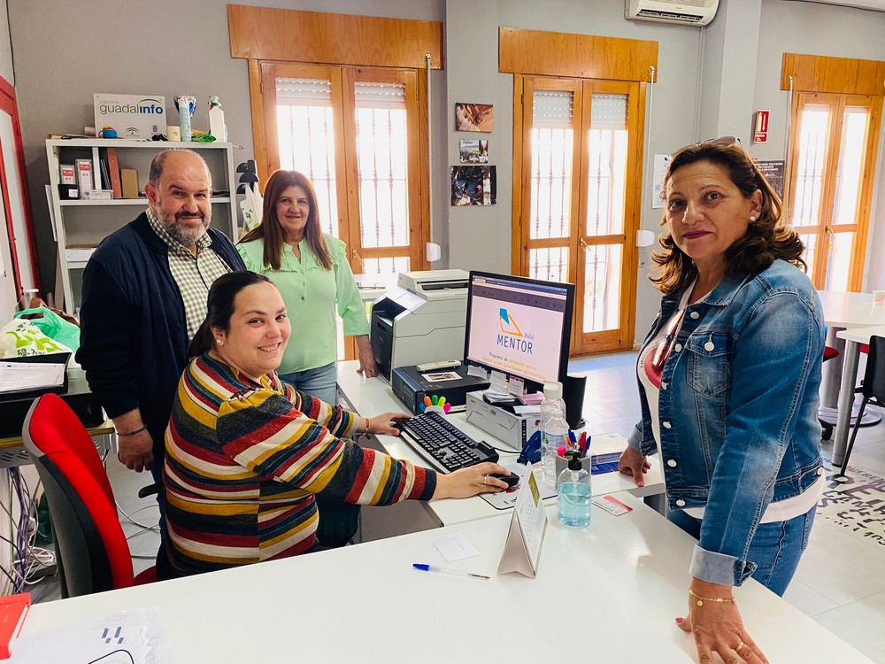 Dalías se convierte en sede del `Aula Mentor´, plan de formación con más de 100 cursos online