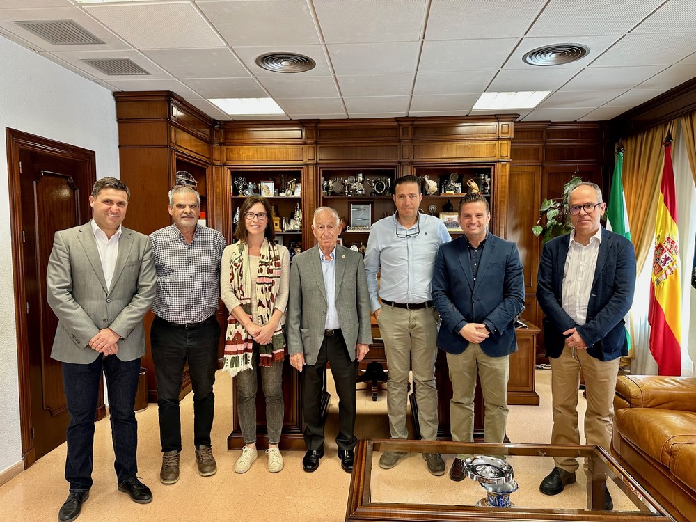  El alcalde de Roquetas preside la toma de posesión de tres funcionarios que suben de categoría