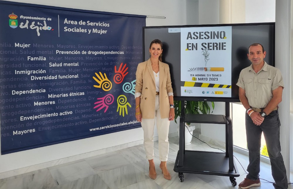 El Ejido se suma al Día Mundial Sin Tabaco con una campaña de concienciación bajo el lema ‘Asesino en serie’