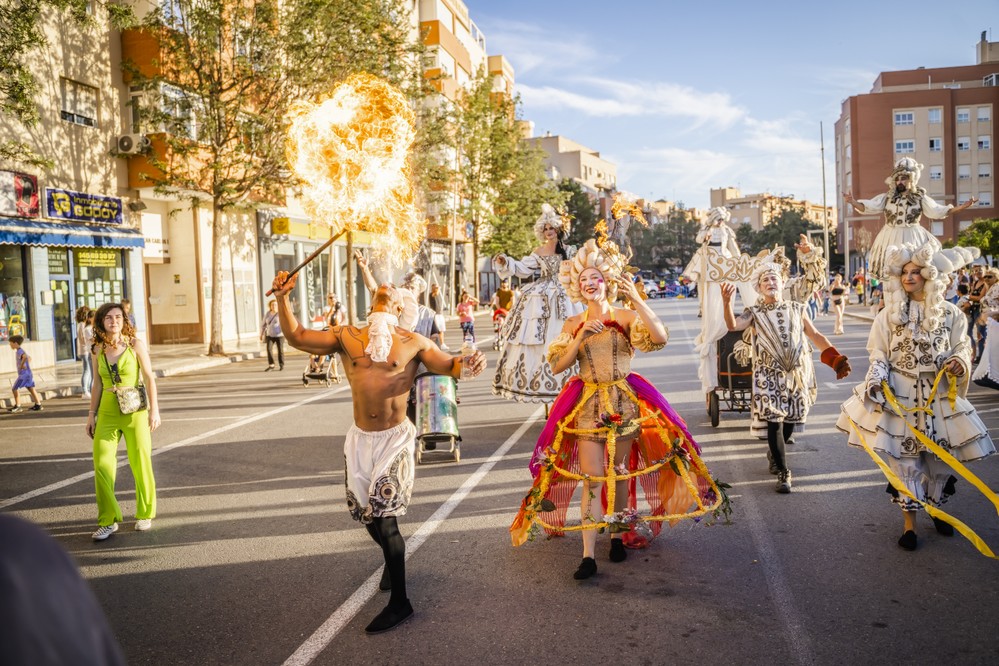 Éxito de la Noche en Blanco de Roquetas de Mar