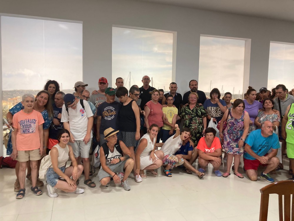 ASPRODESA despide el curso con una jornada de convivencia en Almerimar