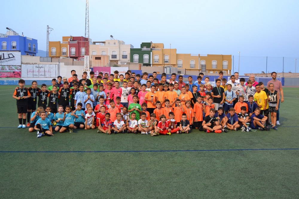 Finalizado en Adra el I Torneo de Fútbol 5 ‘Antonio Parrilla’ con más de 250 participantes
