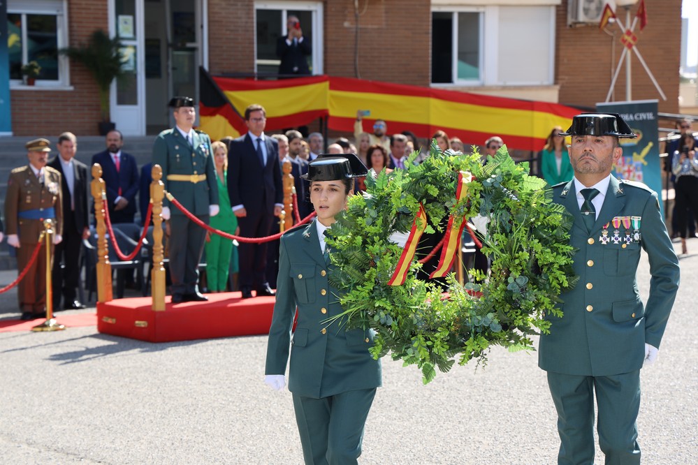 El alcalde muestra el “agradecimiento y reconocimiento” de El Ejido a la Guardia Civil en el Día de la Hispanidad y la celebración de la Virgen del Pilar