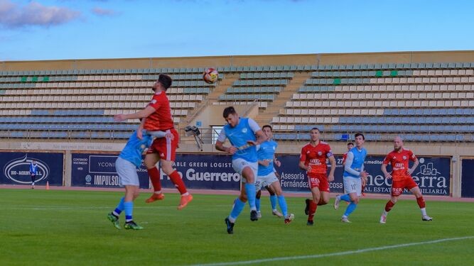El Polideportivo El Ejido pierde dos puntos en los despachos