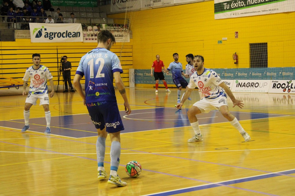 Inagroup debe imponerse a dos grandes a domicilio para engancharse al ascenso