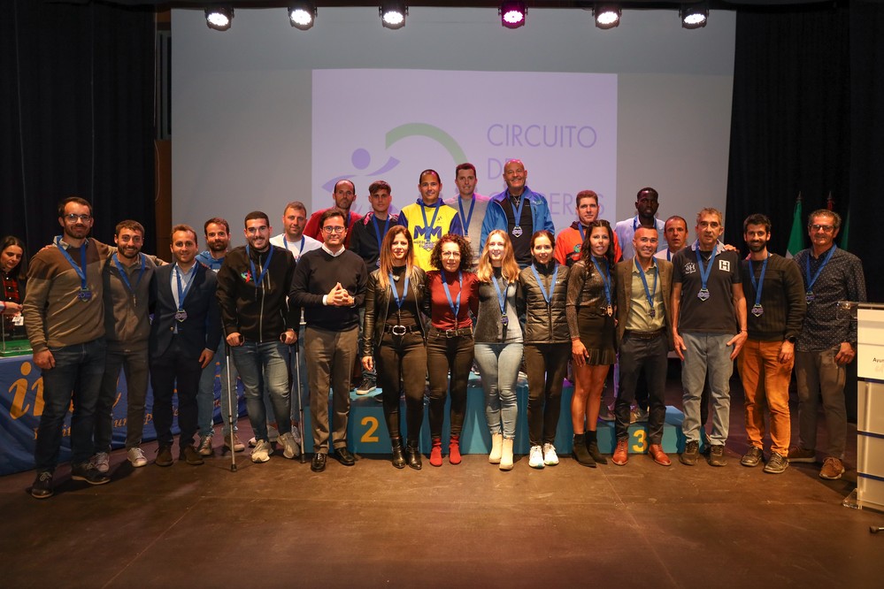 Unos 3.500 corredores participaron en el VIII Circuito de Carreras Populares del IMD