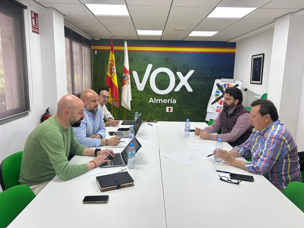 Alonso recrimina a la Junta que “no agilice los trámites para la construcción de la desalobradora de la Balsa del Sapo”