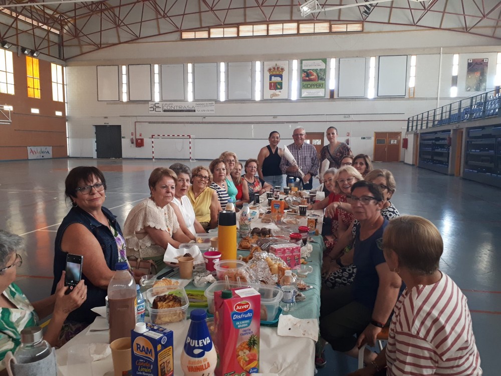 Cerca de 200 mayores activan su rutina gracias a los talleres de gerontogimnasia de Vícar