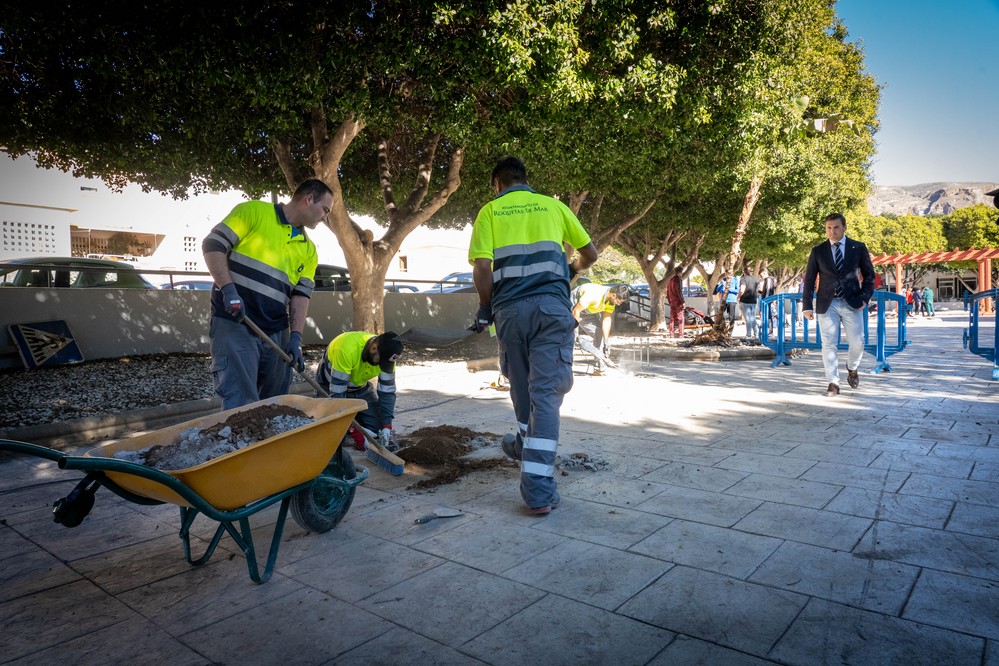 El Ayuntamiento de Roquetas de Mar saca a licitación un nuevo contrato para el mantenimiento de infraestructuras municipales