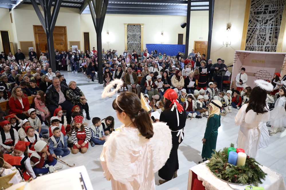 La Parroquia de Santo Domingo acoge un Belén Viviente y Zambomba Navideña
