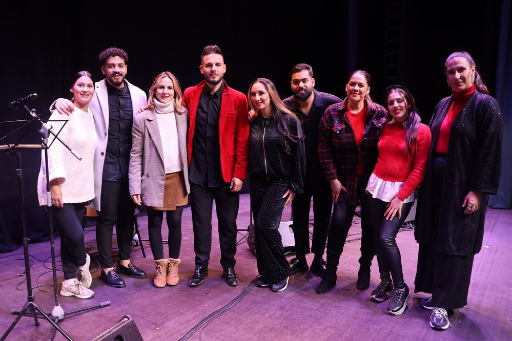 Villancicos y nanas crean un escenario mágico en el espectáculo ‘Navidad en El Ejido’